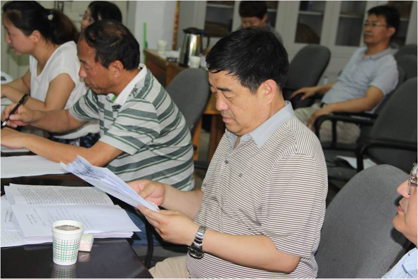 评委:董事长卫建国教授