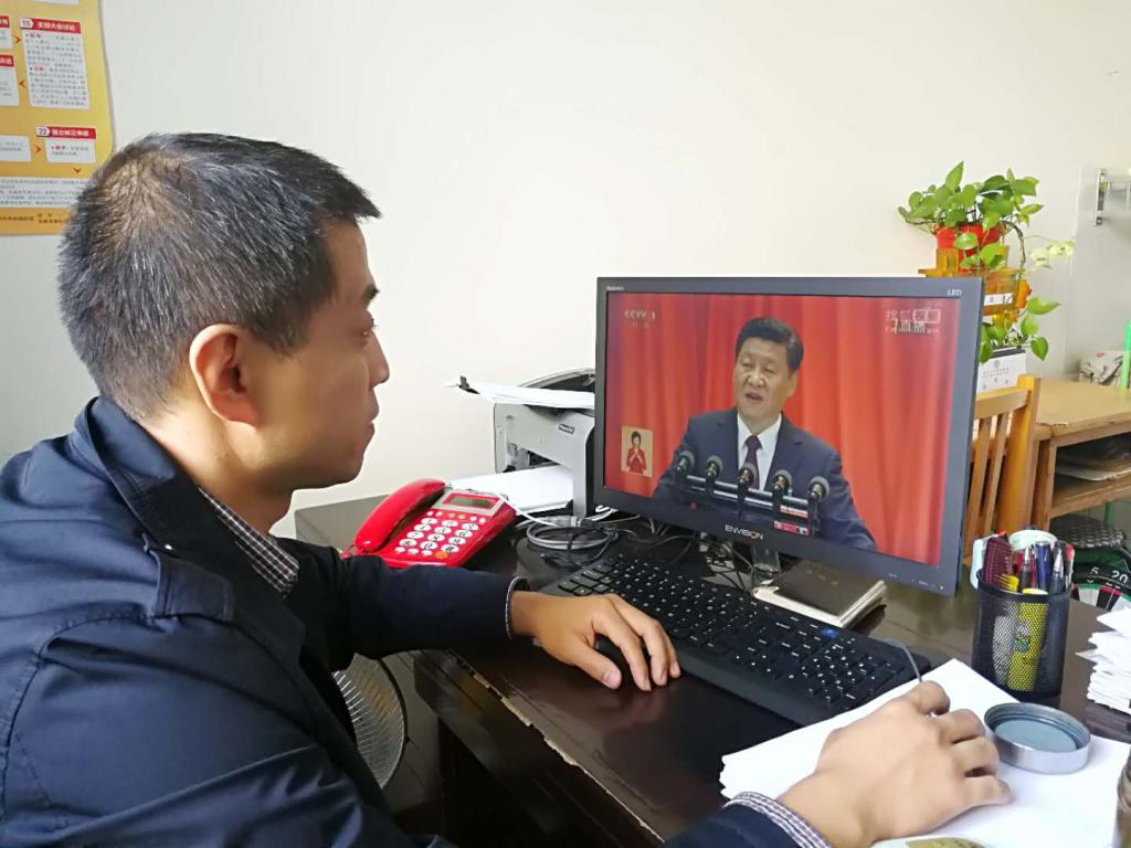公司党委副书记吴建军